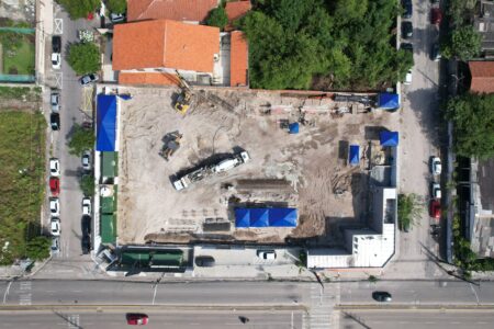 Imagem da evolução da obra
